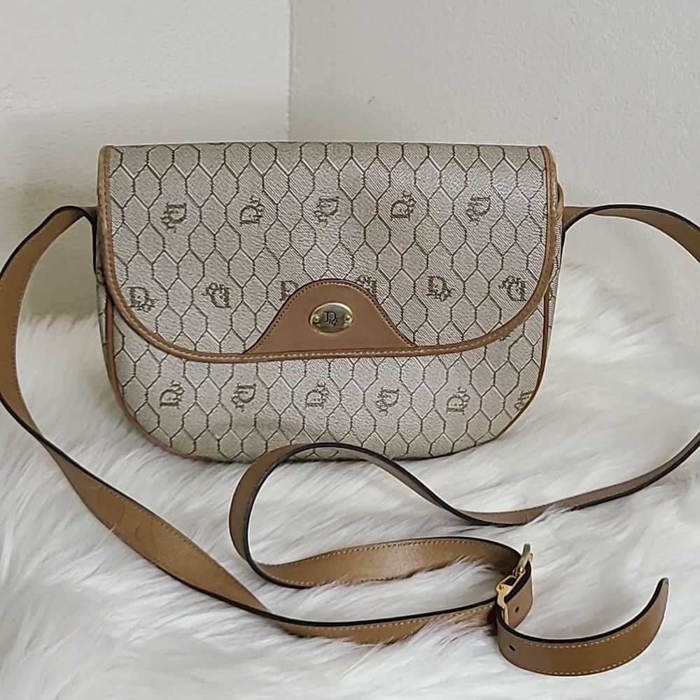 💯Authentic Christian Dior Crossbody Bag🍀 - Picture 3 of 17
